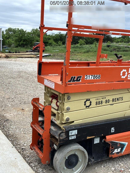2023 JLG ES2632