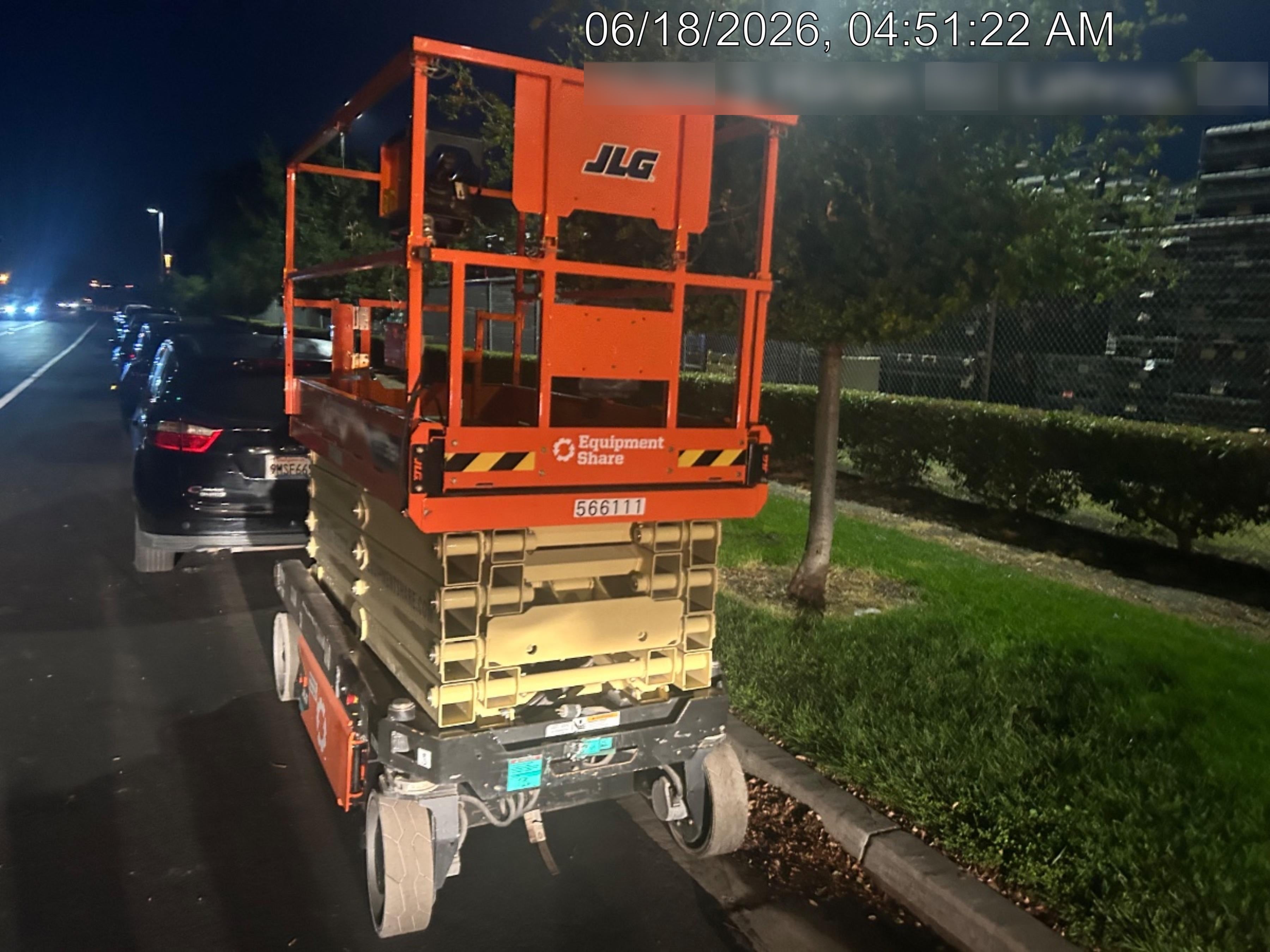 2025 JLG ES3246