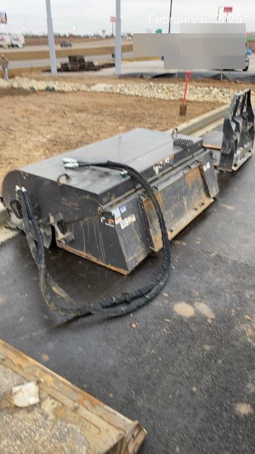 2020 PALADIN Sweepster SB72
