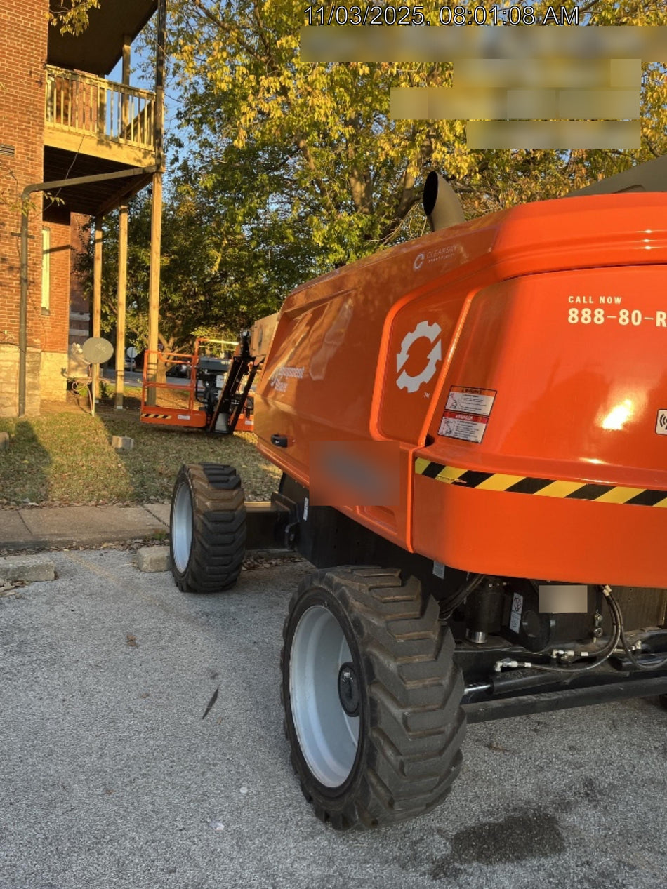 2025 JLG 660SJ