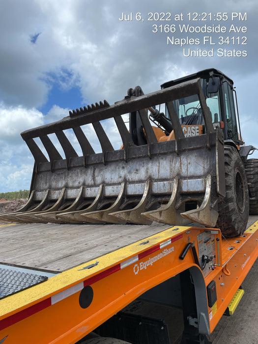 2018 Case 621G CLOSED CAB, JRB 416 STYLE HYD COUPLER