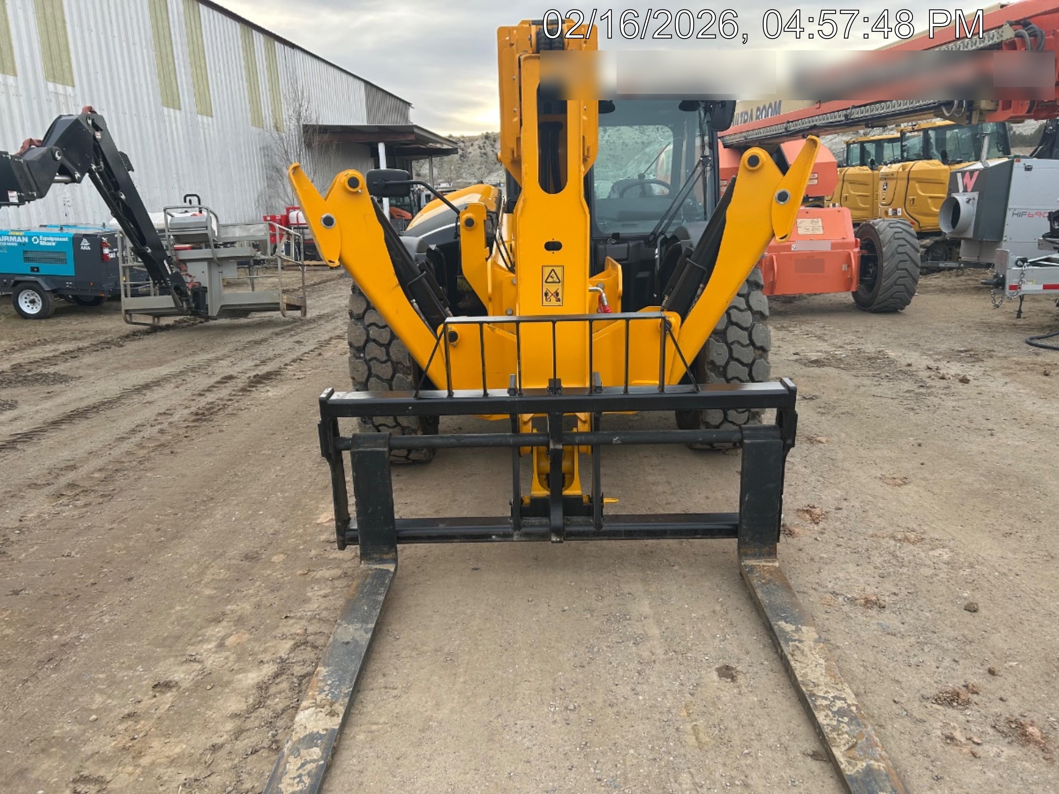 2025 JCB 512-56
