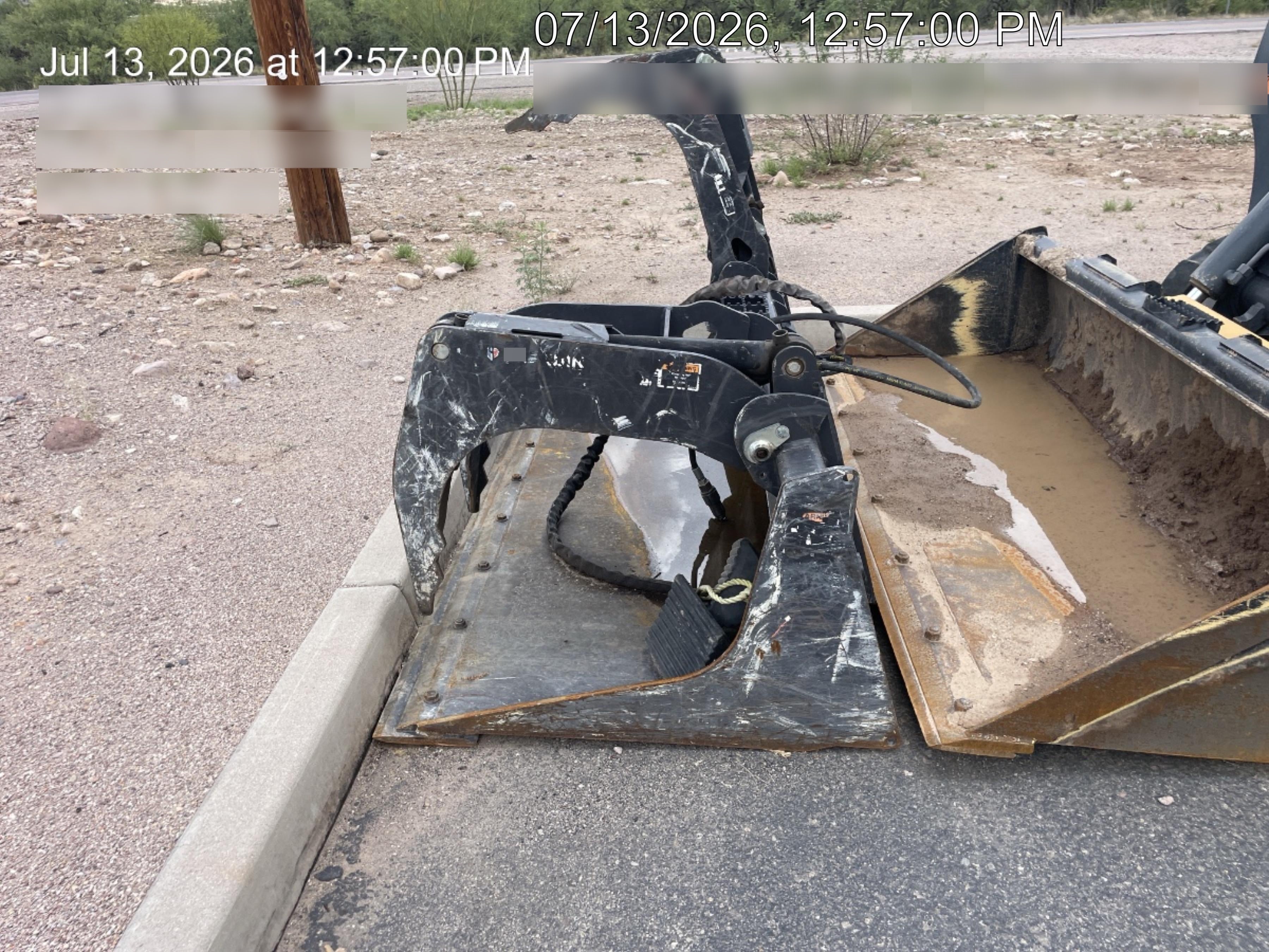 2023 ARROW MATERIAL HANDLING 1000100-12-F