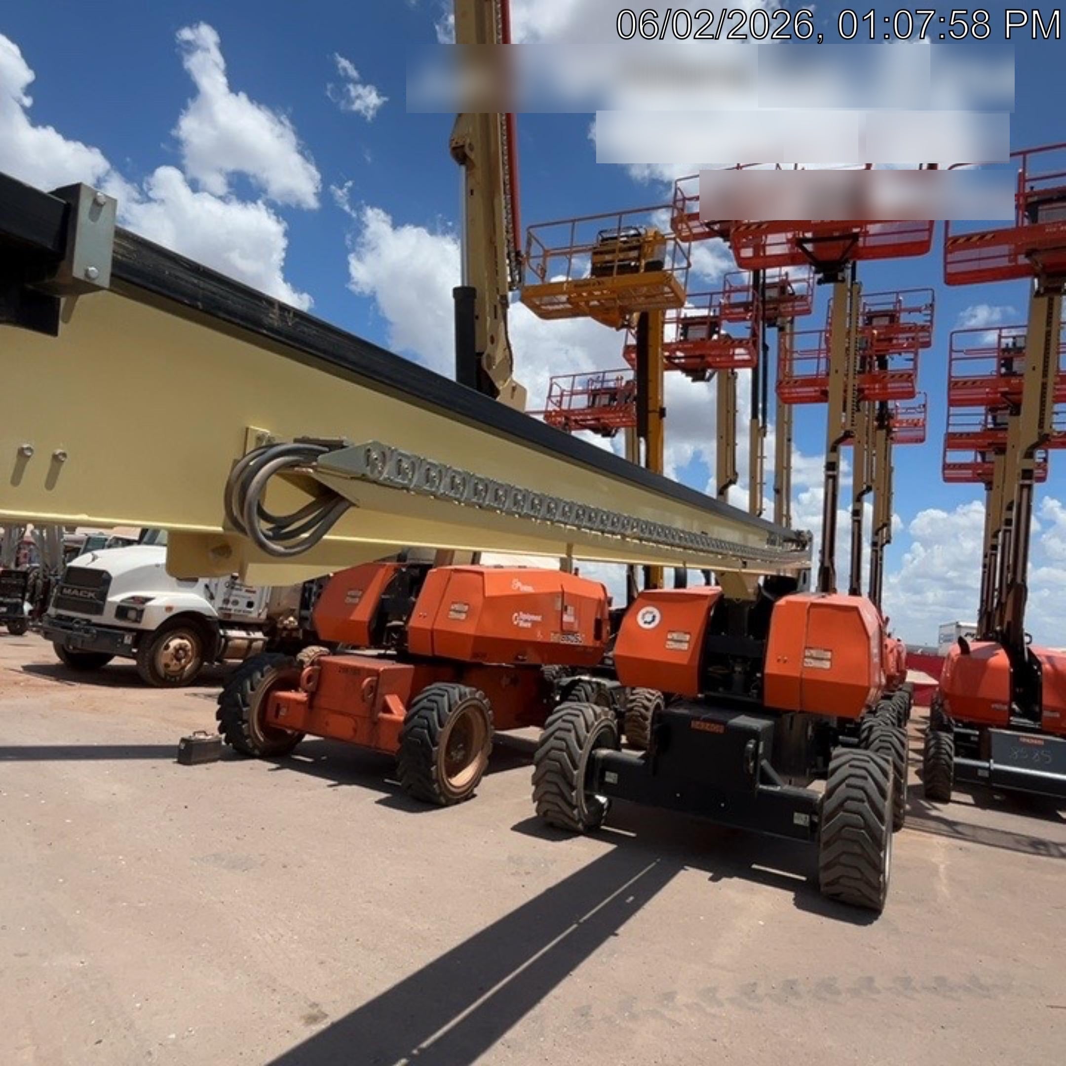2023 JLG 860SJ