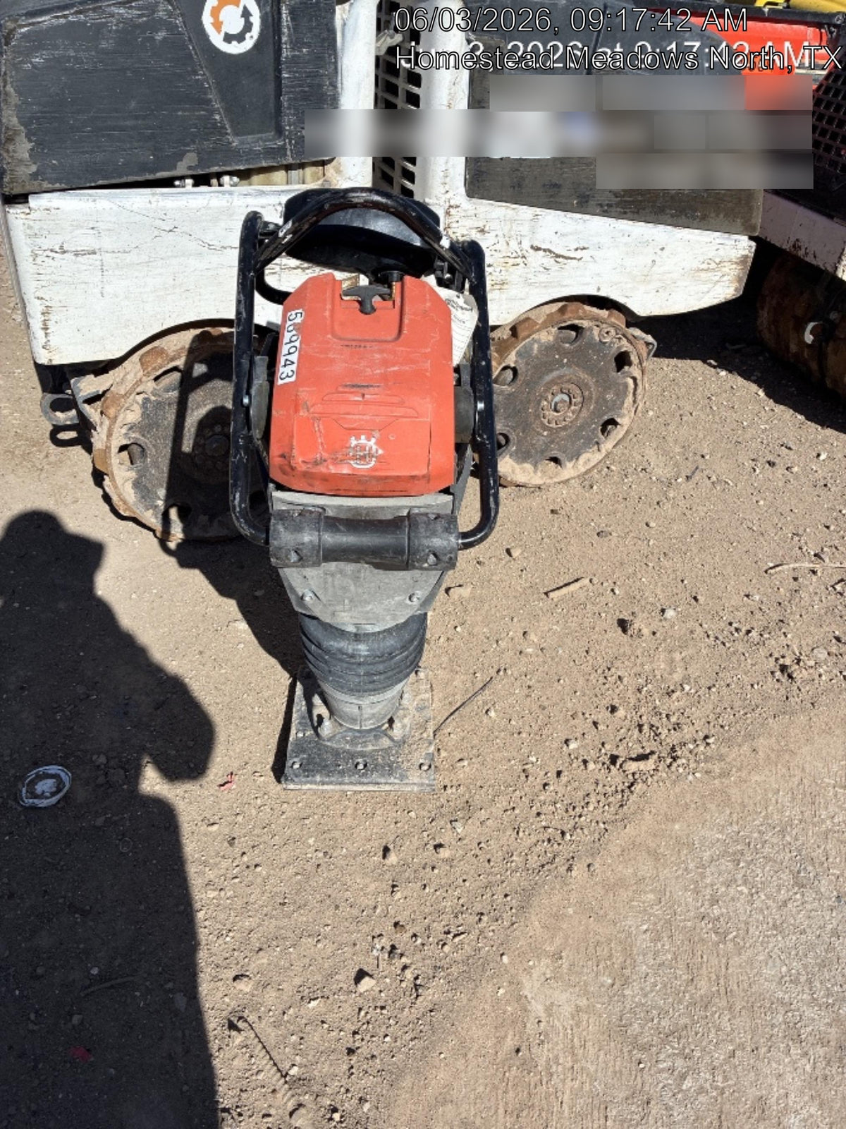 2025 HUSQVARNA LT6005