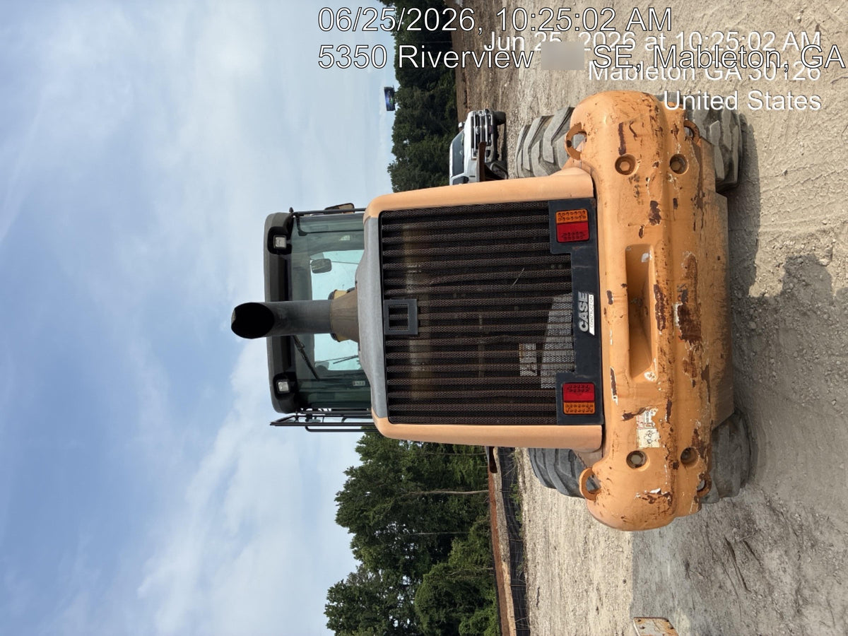 2016 Case 621F CLOSED CAB, JRB 416 STYLE HYD COUPLER