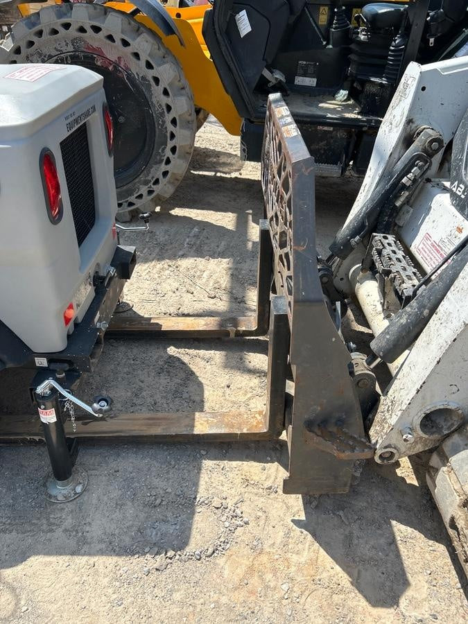 2021 PALADIN 48" Pallet Forks - Paladin