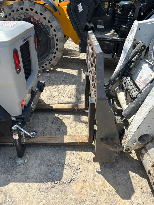 2021 PALADIN 48" Pallet Forks - Paladin