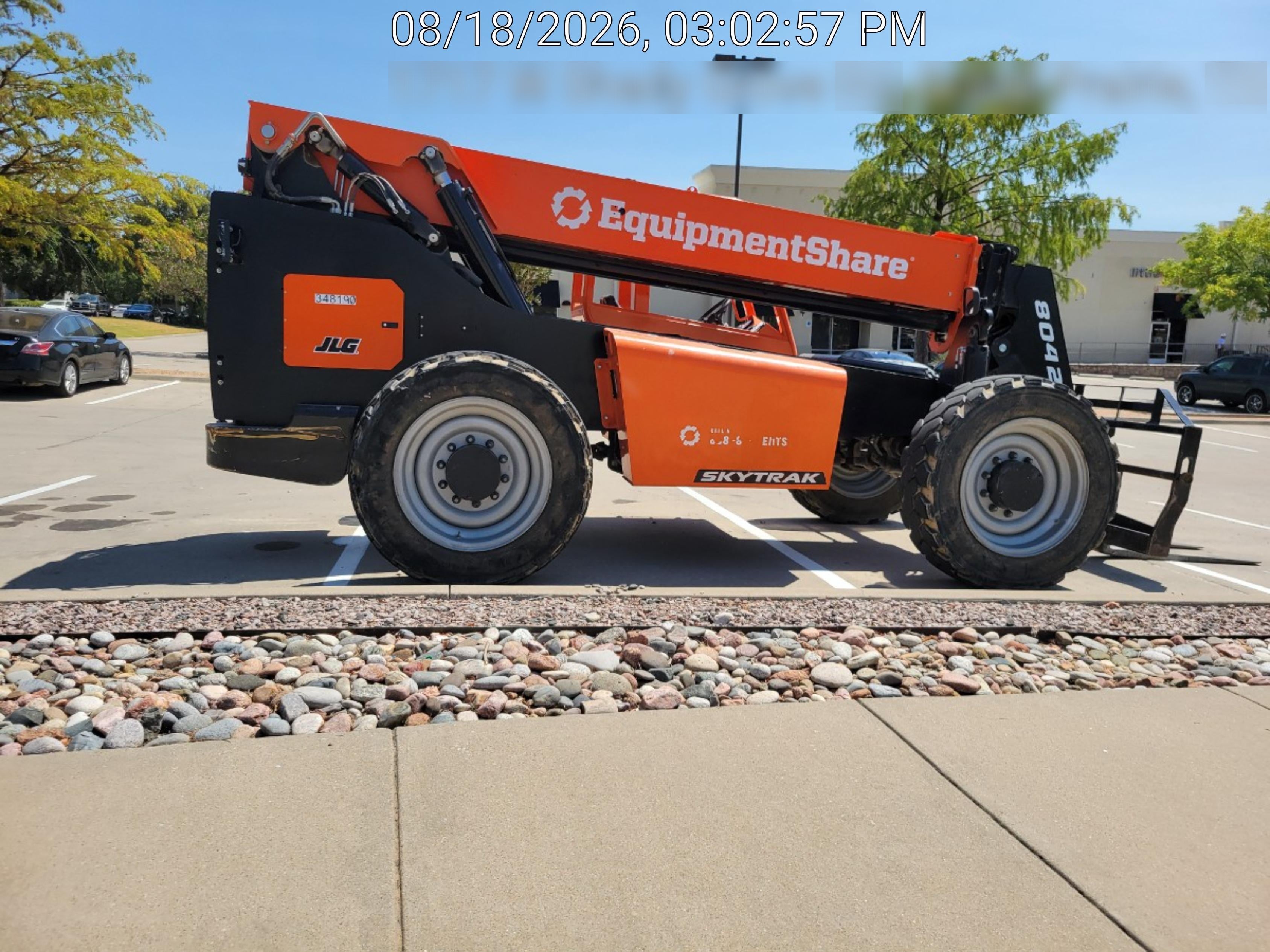 2023 SKYTRAK 8042