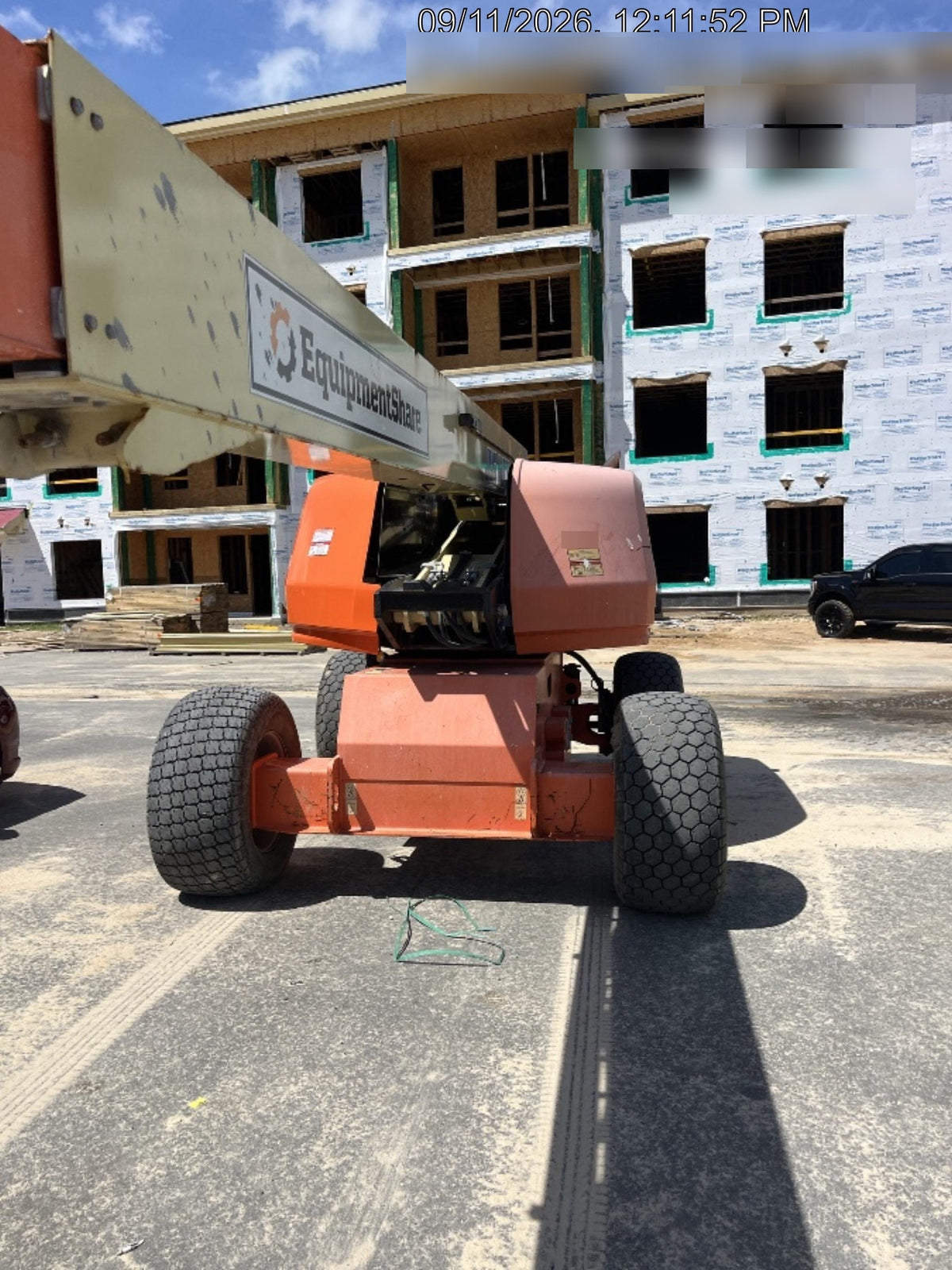 2020 JLG 660SJ