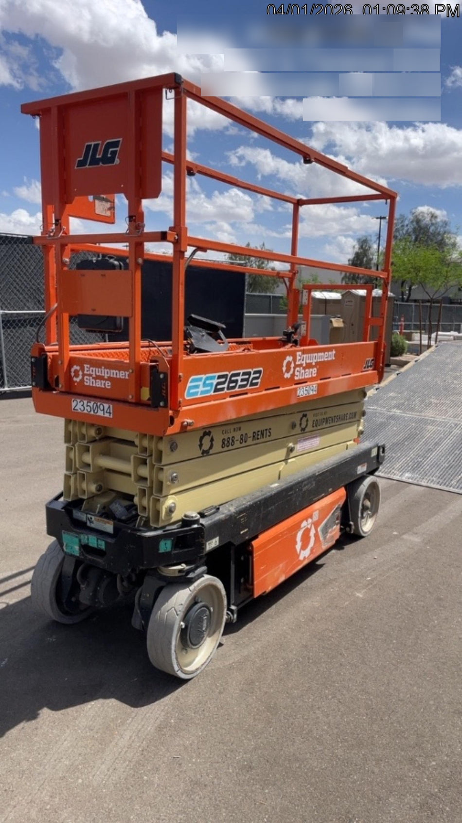 2022 JLG ES2632