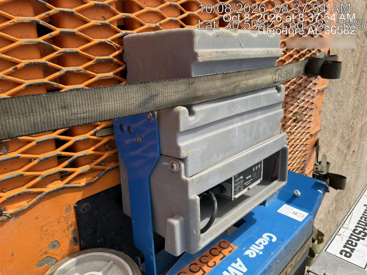 2019 GENIE AWP-30S