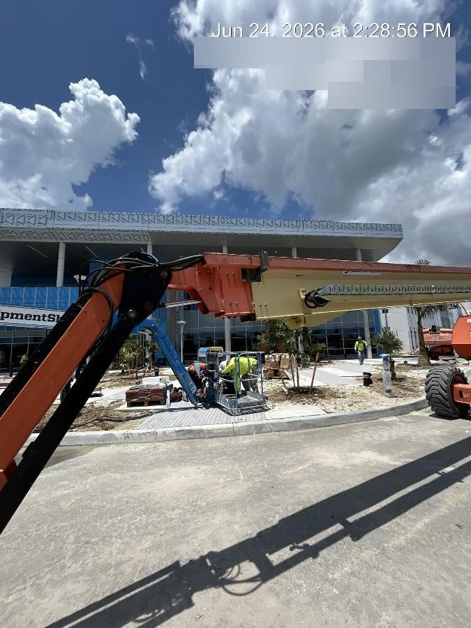 2020 JLG 860SJ
