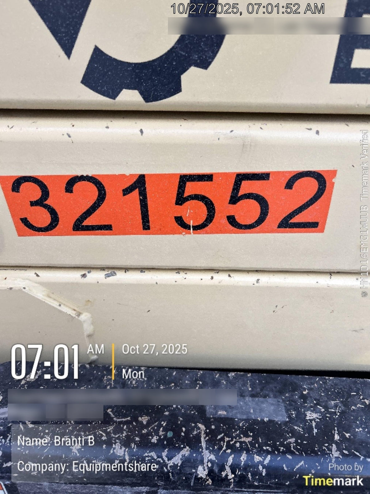 2023 JLG ES2632