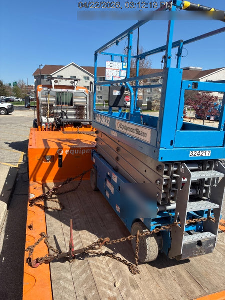 2023 GENIE GS-2632