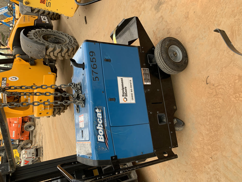 2019 Miller Electric BOBCAT 250 951600 PKG-250 amp Propane Welder, Standard w/Running Gear, Bracket, Hose"250 amp Propane Welder, Standard w/Running Gear, Bracket, Hose