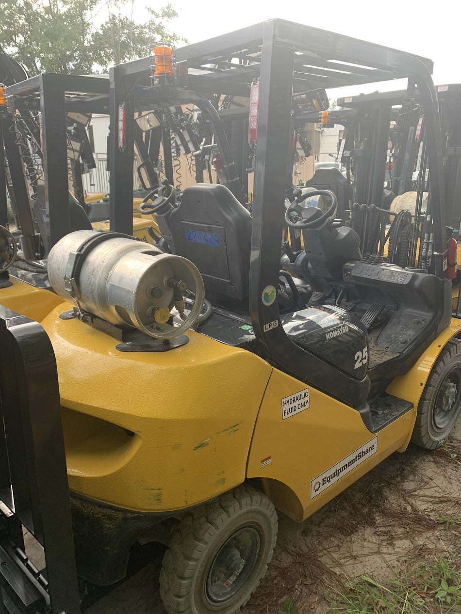 2022 KOMATSU FG25T-16