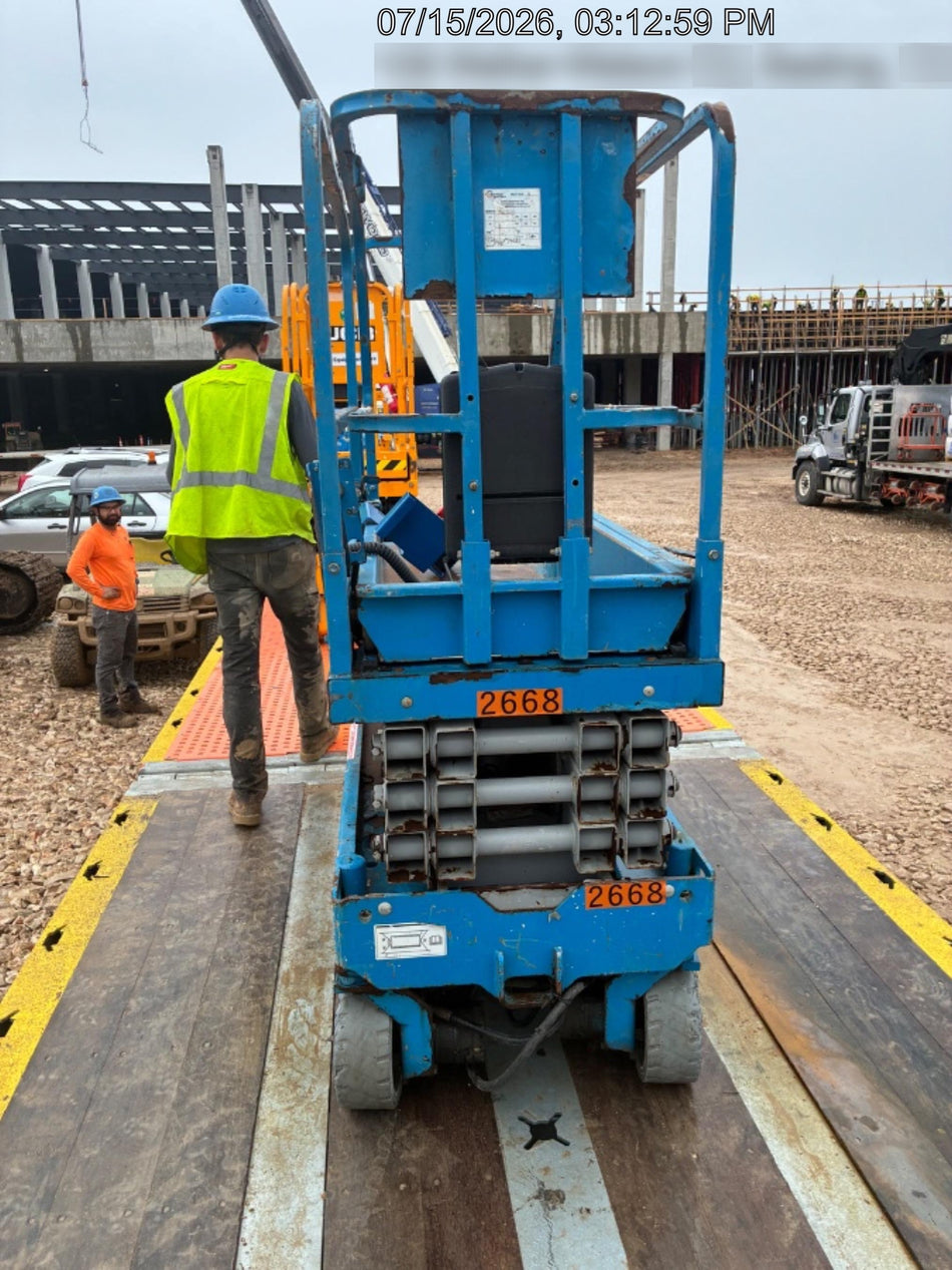 2017 Genie GS-1930 Genie GS-1930 Scissor Lift
