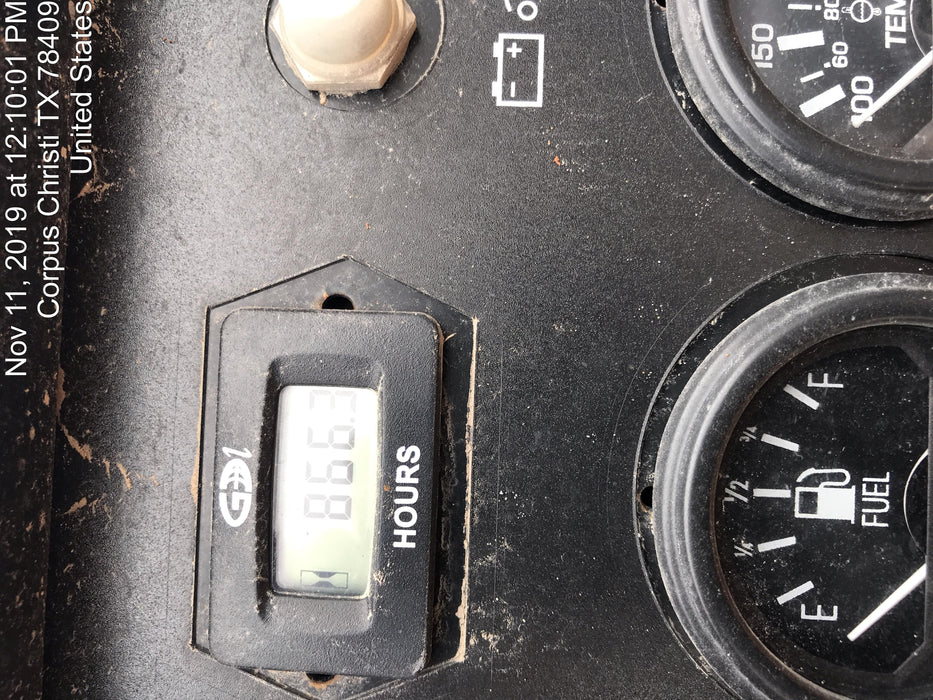 2019 Lincoln Electric Vantage 322 Welder Ready-Pak 3, Two wheel trailer, Fender and Light kit, Cable Rack