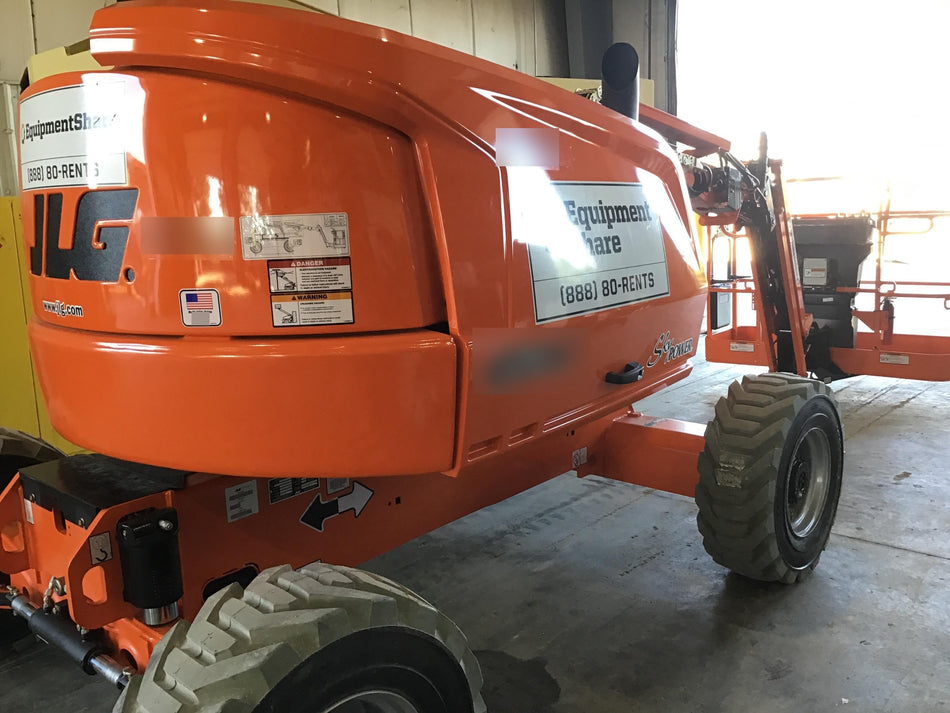 2019 JLG 450AJ