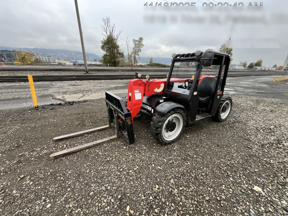 2020 Manitou MTA5519 Canopy, Solid Tires, Work Lights, Beacon, Aux Hydraulics, Back up Alarm, Mirrors, ES Keypad