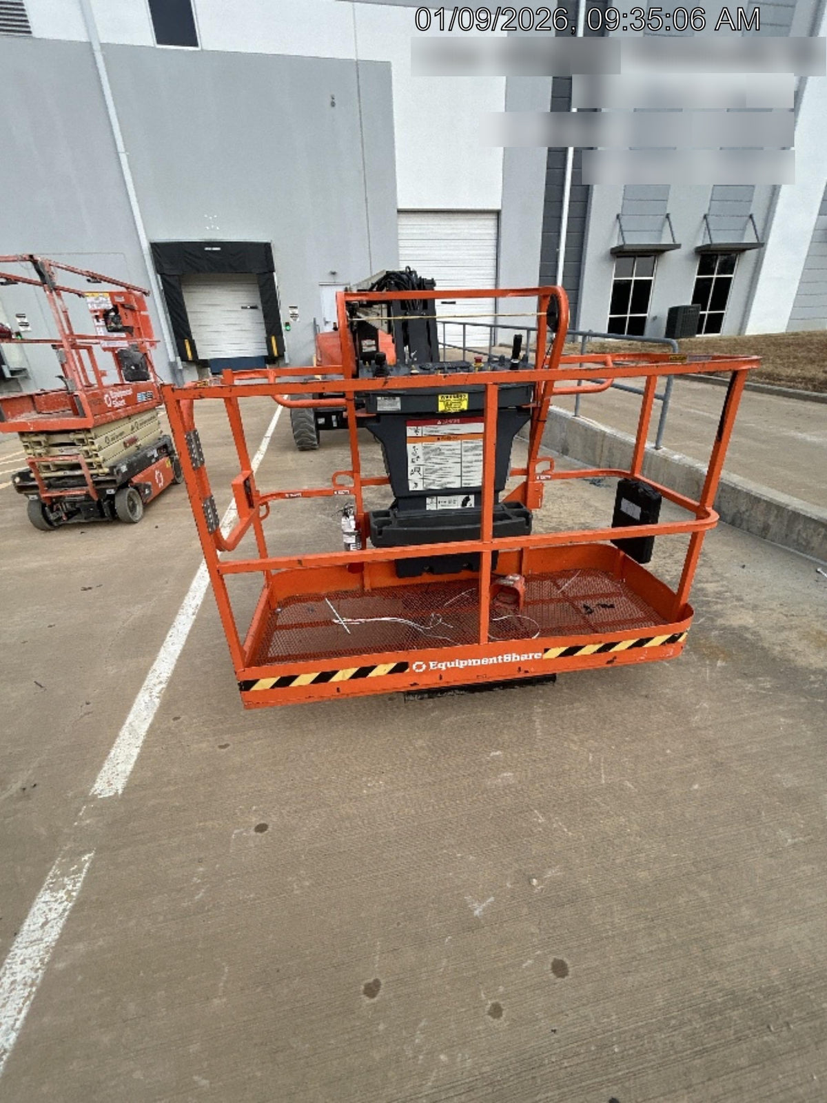 2023 JLG EC600SJ