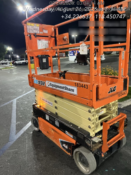 2021 JLG ES1932
