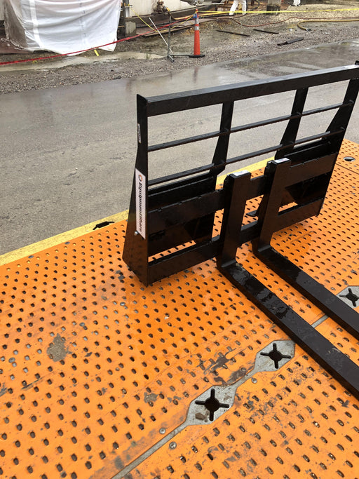 2021 ARROW MATERIAL HANDLING 60" Pallet Forks