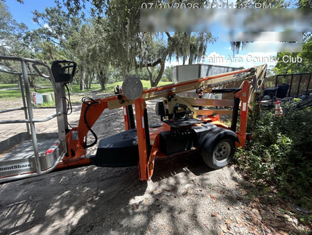 2022 JLG T350