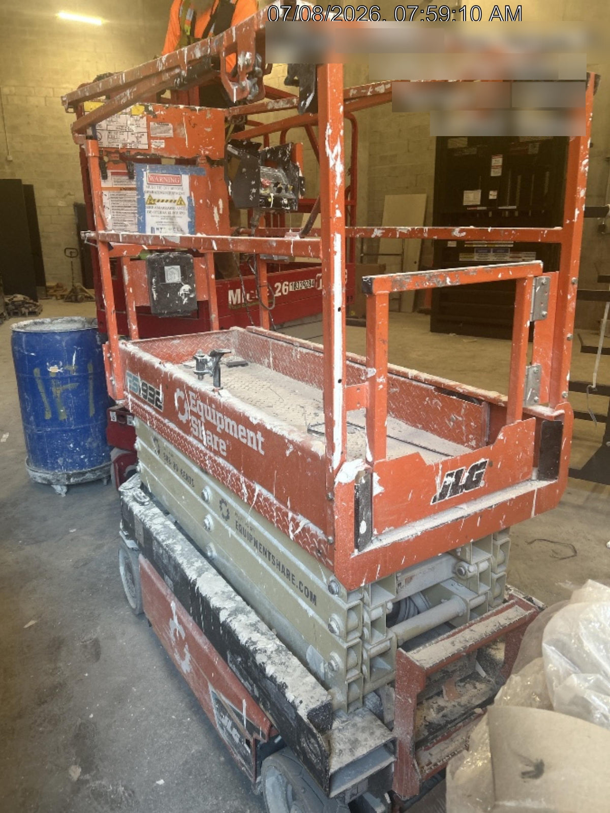 2023 JLG ES1932