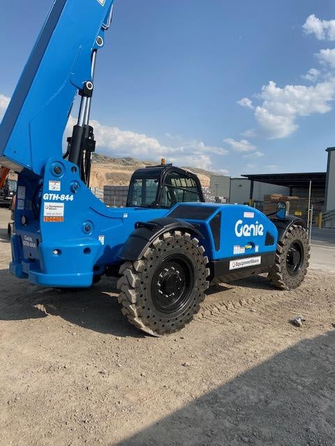 2020 GENIE GTH-844