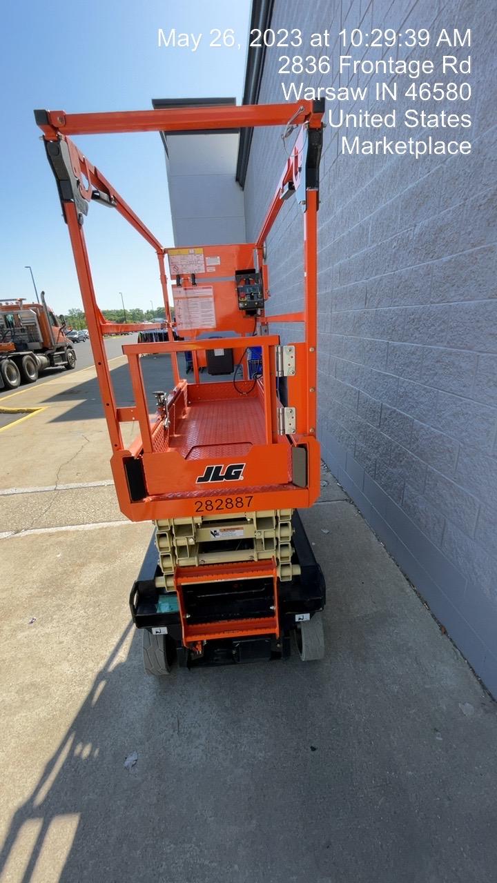 2022 JLG ES1932
