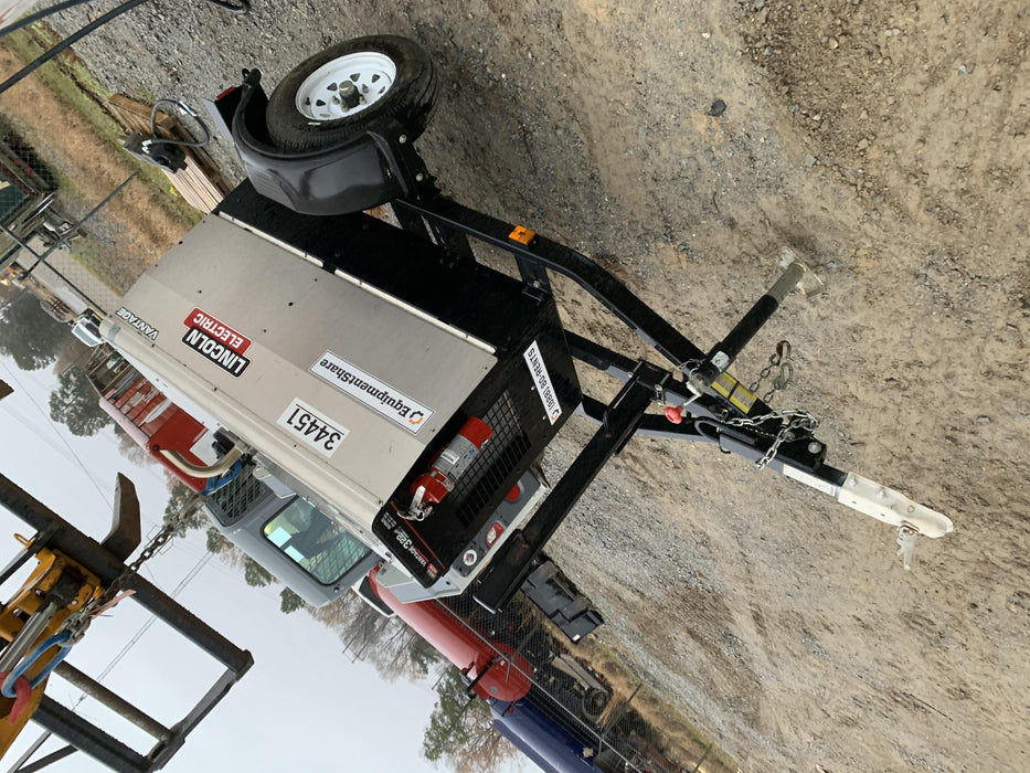 2019 Lincoln Electric Vantage 322 Welder Ready-Pak 3, Two wheel trailer, Fender and Light kit, Cable Rack