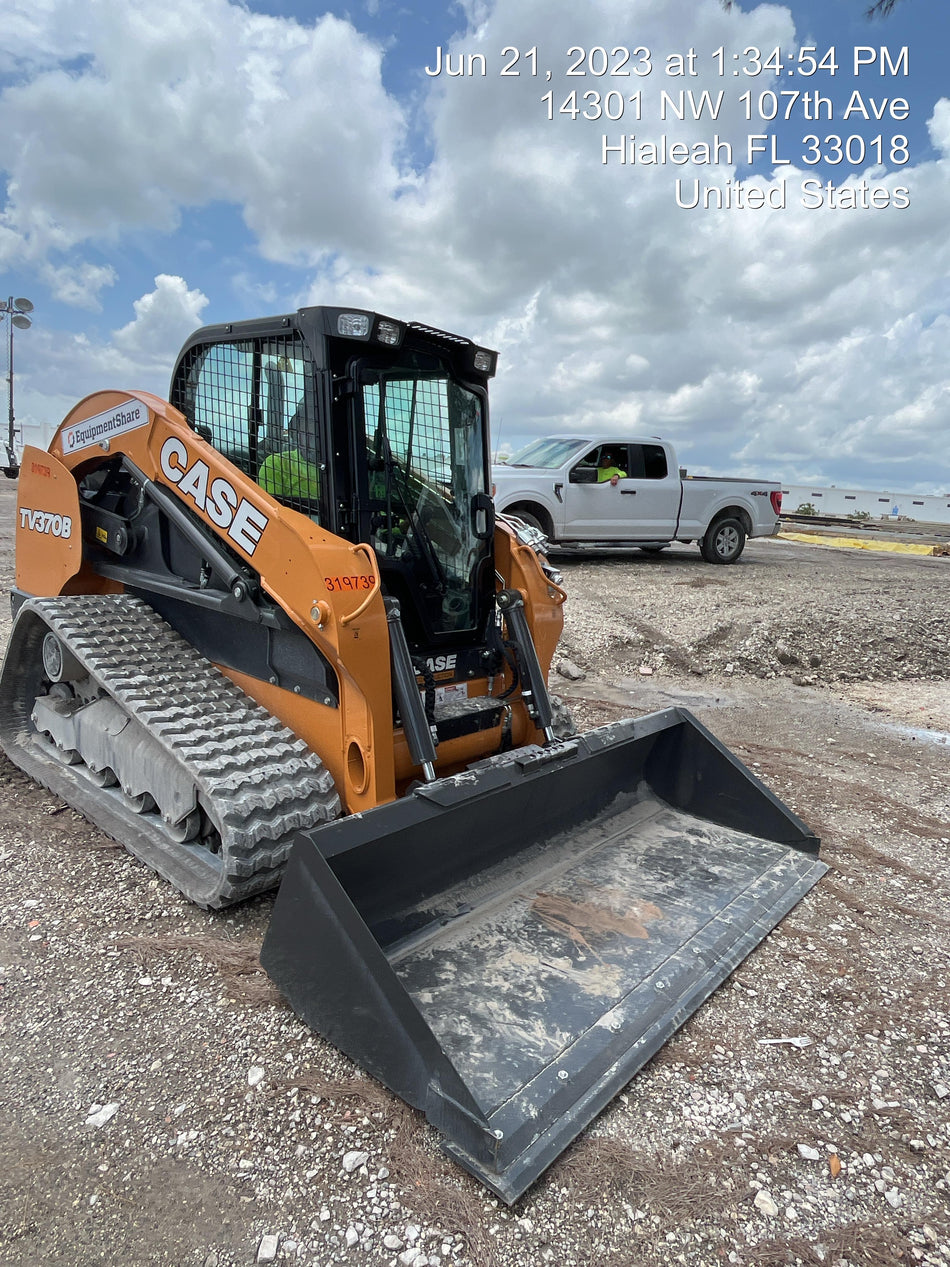 2023 CASE TV370B