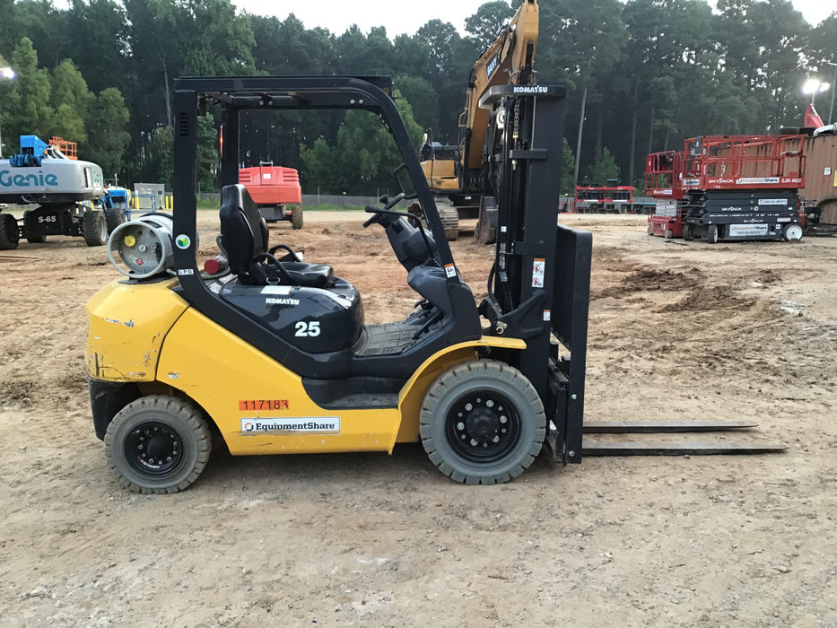 2020 KOMATSU FG25T-16