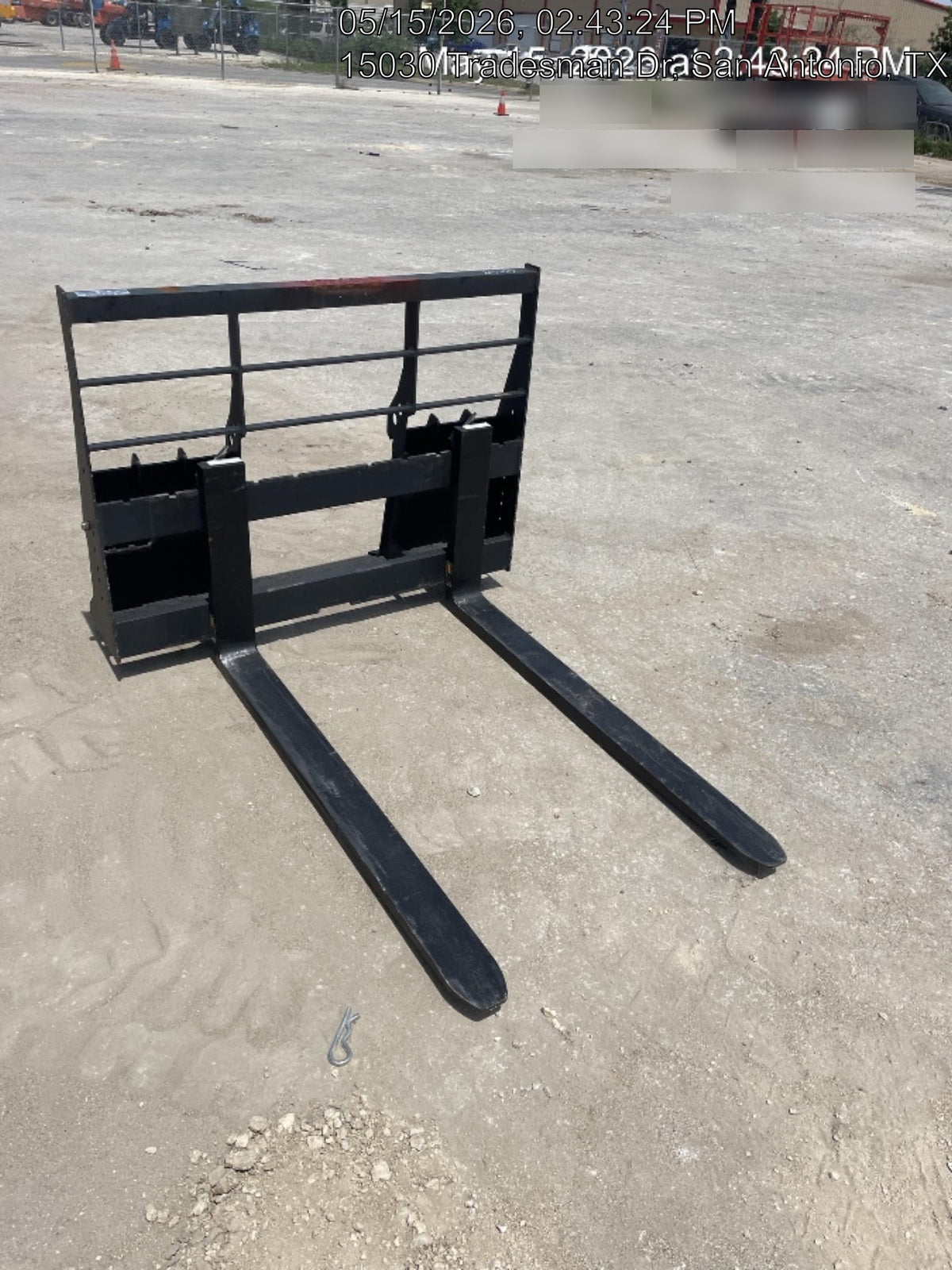 2026 ARROW MATERIAL HANDLING 48" Pallet Forks - Arrow