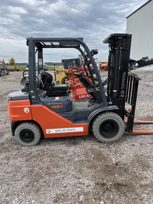 2022 TOYOTA 50-8FGU25