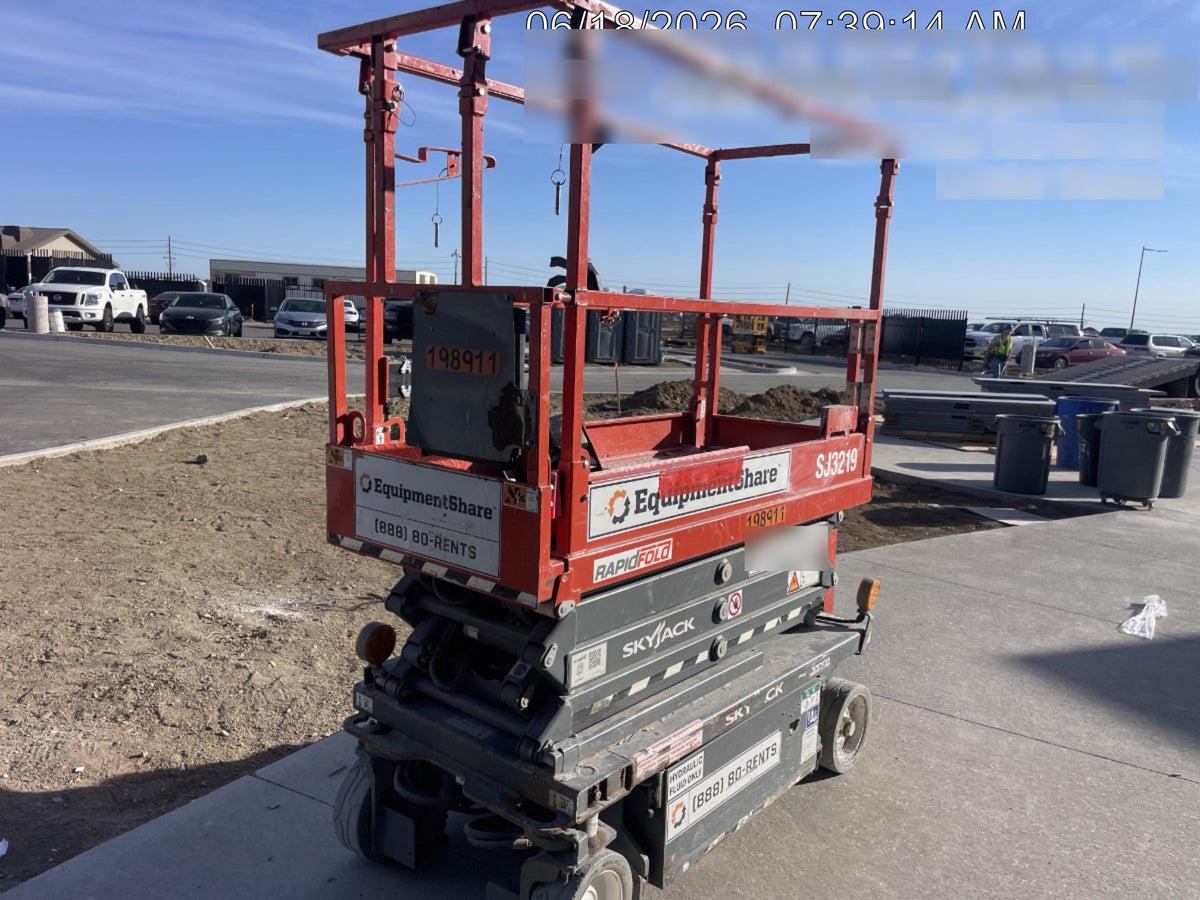 2021 SKYJACK SJ3219