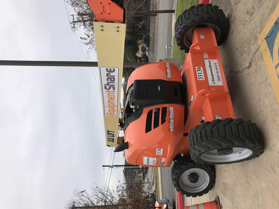 2019 JLG 600AJ