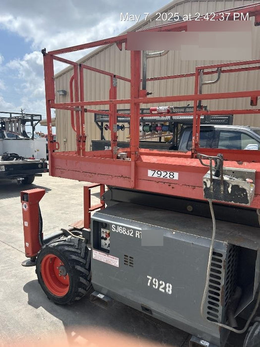 2018 SKYJACK SJ6832 RT