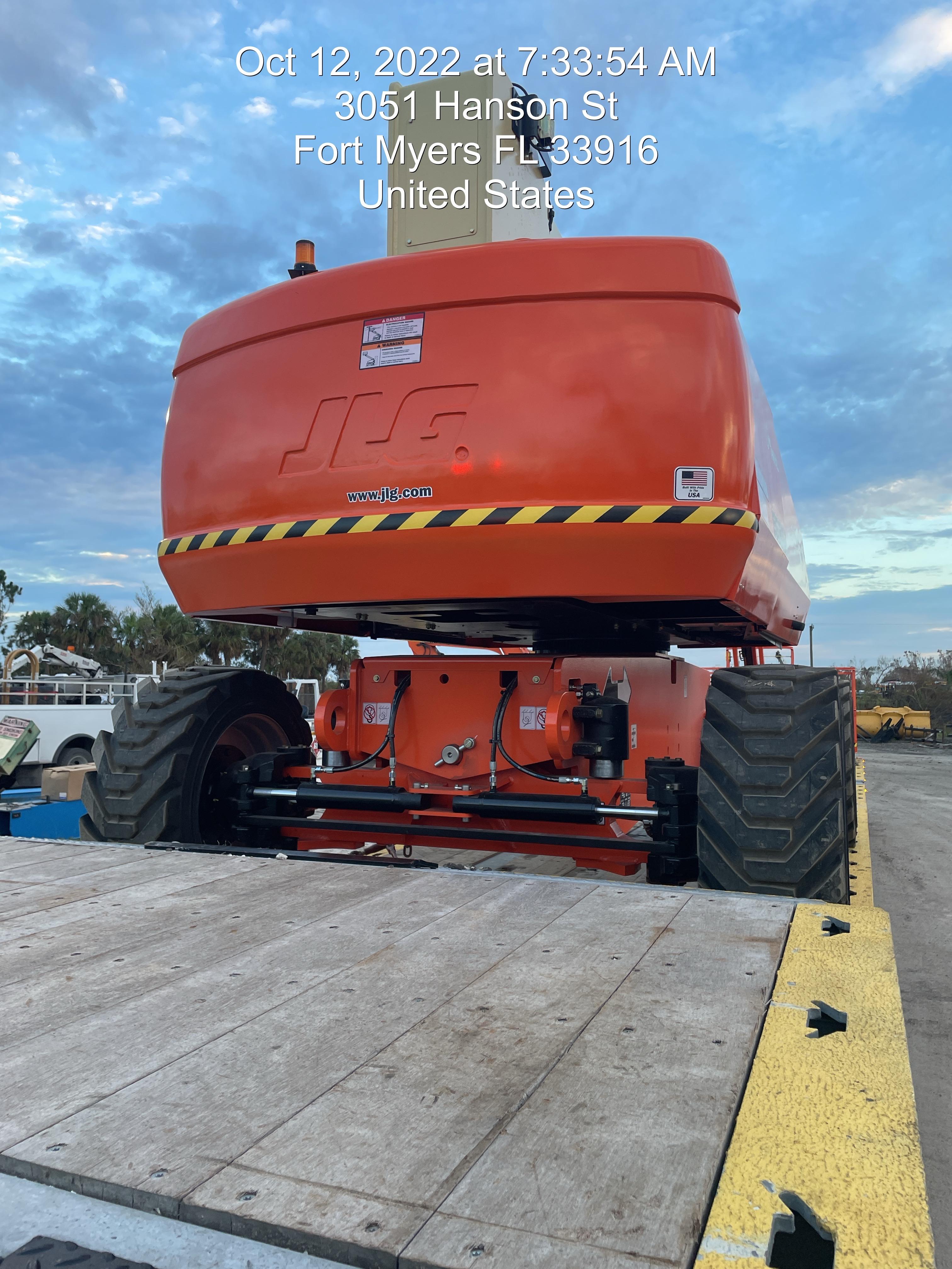 2022 JLG 860SJ