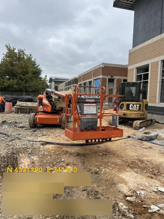 2019 JLG E450AJ