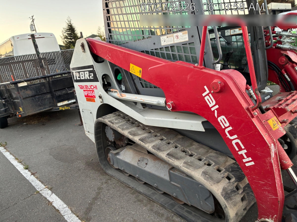 2022 TAKEUCHI TL8R2-CR