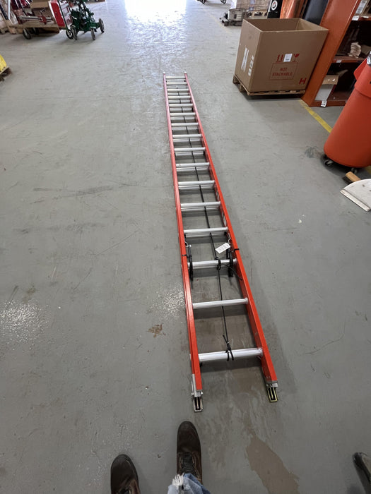 2024 LOUISVILLE LADDER FE3232