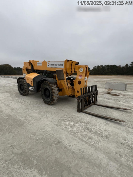 2019 JCB 510-56 74 HP w/CAB/HVAC, Beacon, Worklights, Aux Hydraulics, Solid Tires 72" Carriage/60" Forks