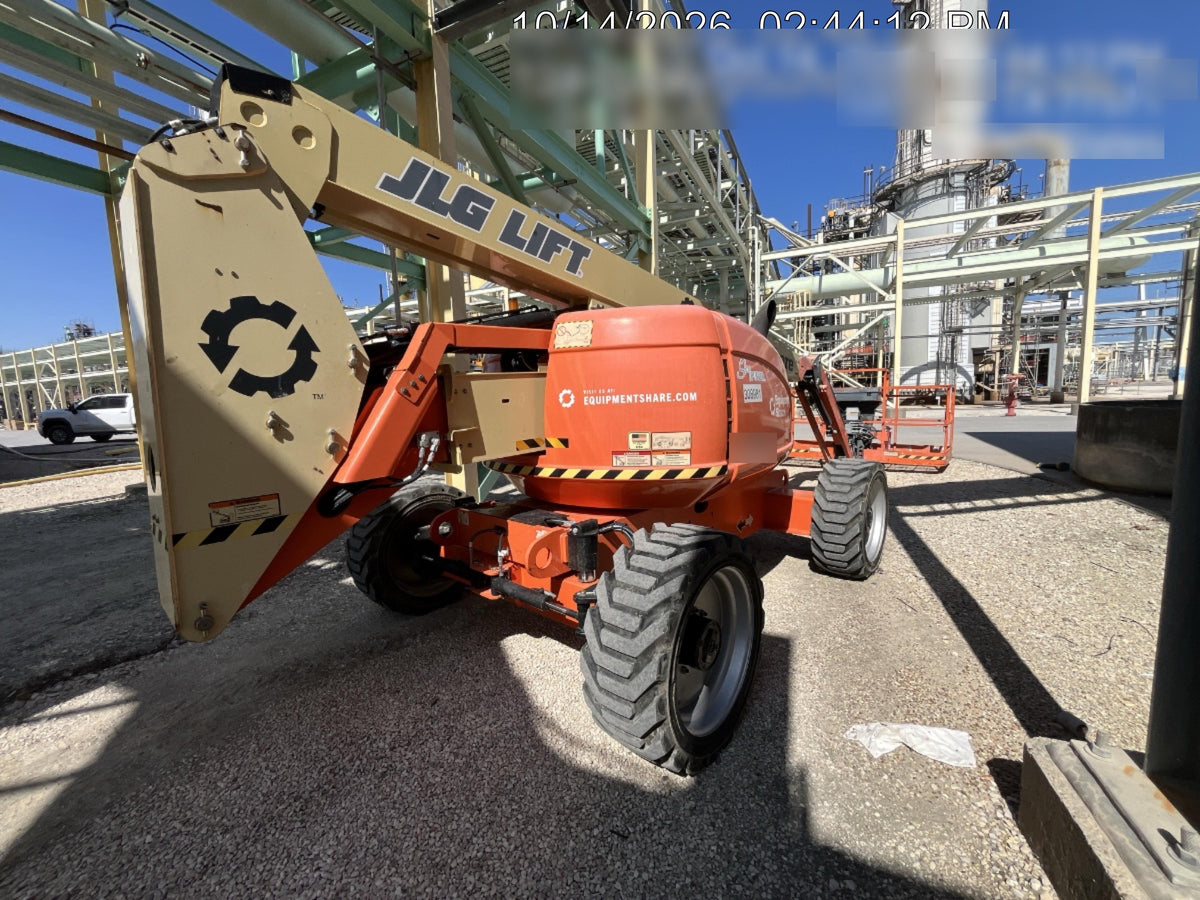 2023 JLG 600AJ