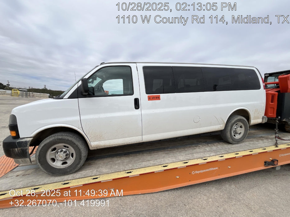 2024 CHEVROLET Express Van - Rental