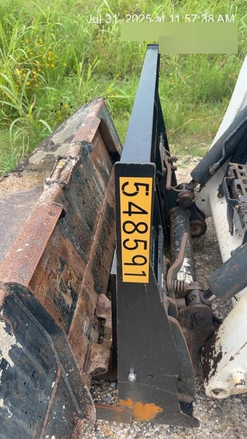 2025 ARROW MATERIAL HANDLING F5100CB - 72"