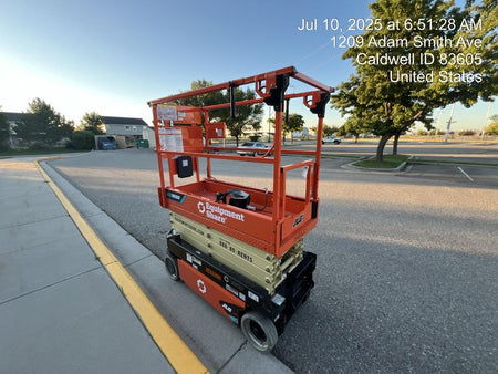2025 JLG ES1932