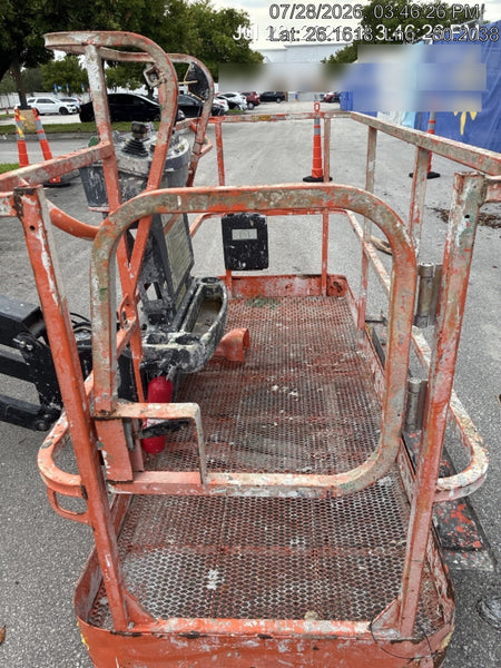 2023 JLG 460SJ